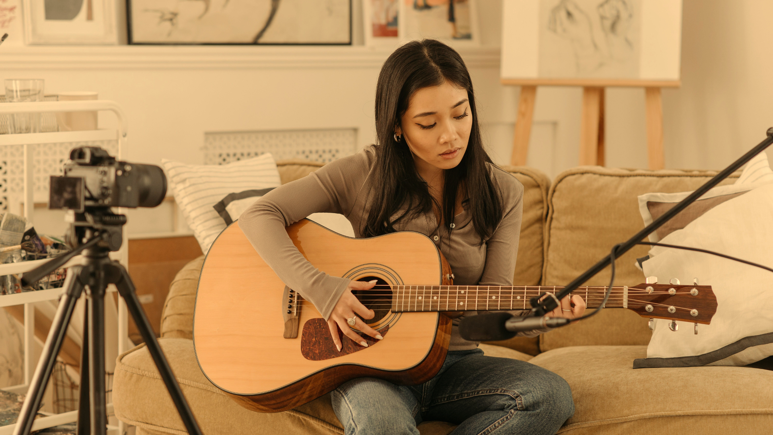 The Anatomy of a Viral YouTube Script: Lessons from Videos That Hit 1M Views